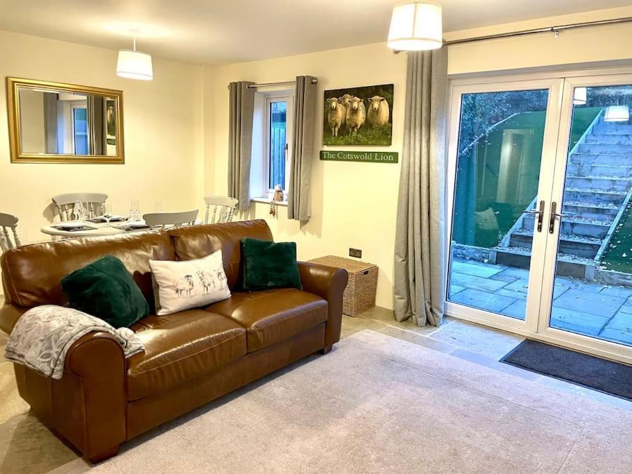 Lion Cottage, Broadway Broadway  Luaran gambar
